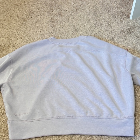 Lululemon Athletica Softstreme Pullover Crew Women's Size 6 Light Purple Soft - Picture 4 of 7